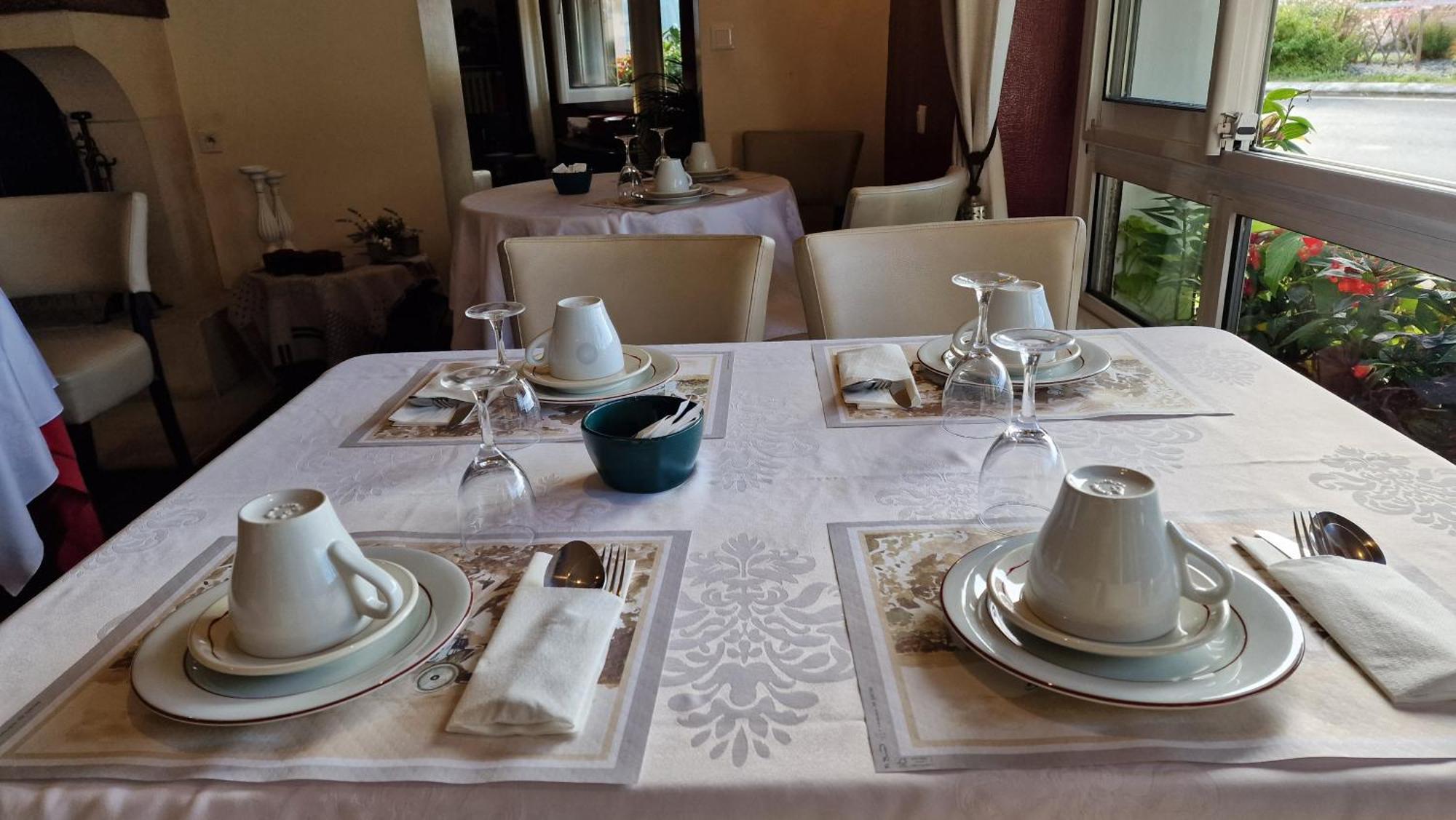 Hotel Saint Jacques Thorigné-sur-Dué Eksteriør billede