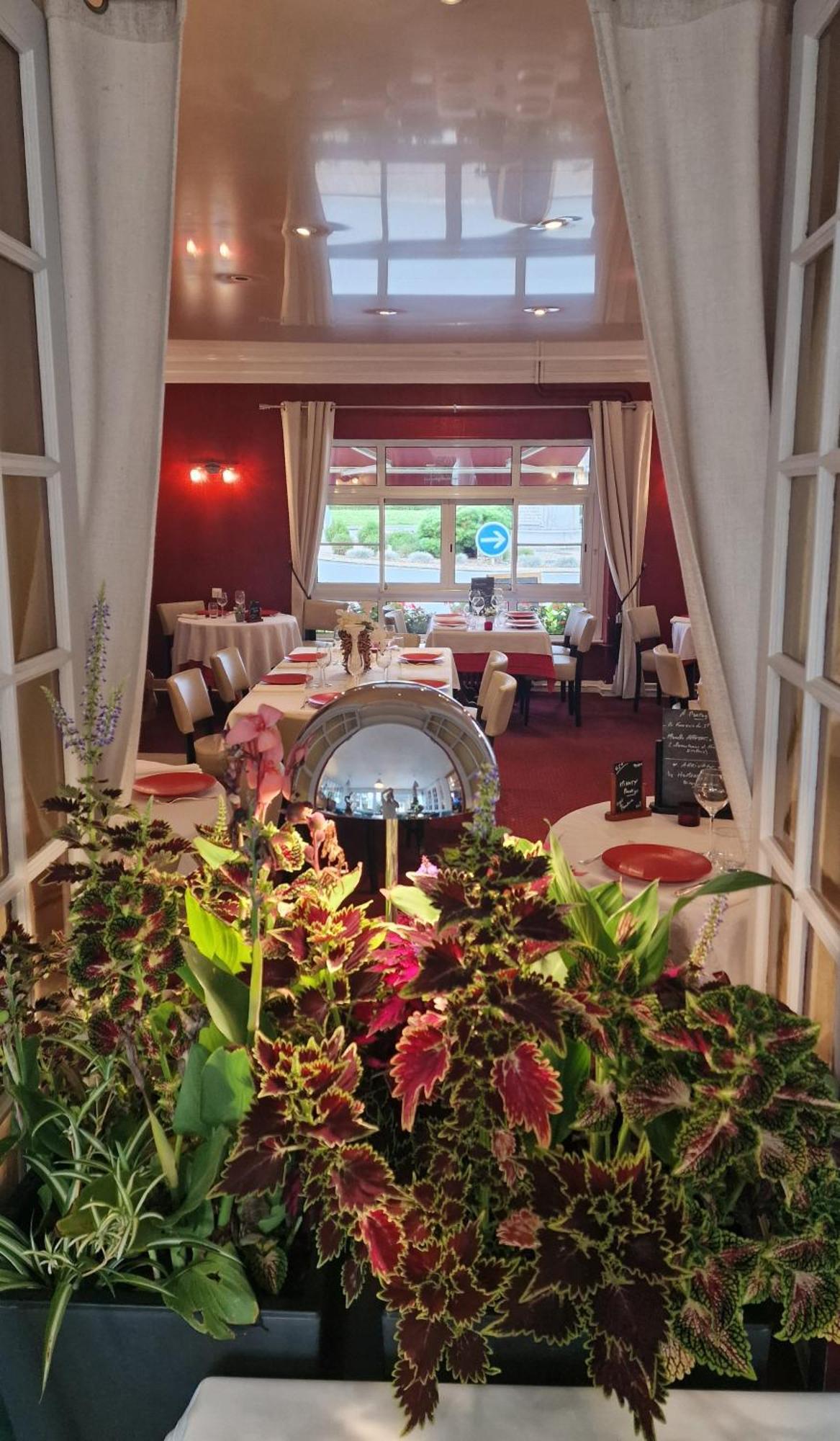 Hotel Saint Jacques Thorigné-sur-Dué Eksteriør billede